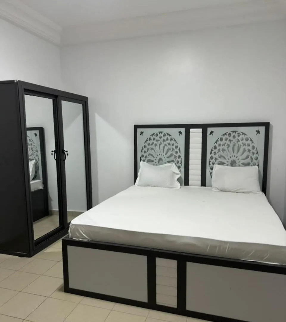 Fama Appartement Dakar 0*,  Senegal
